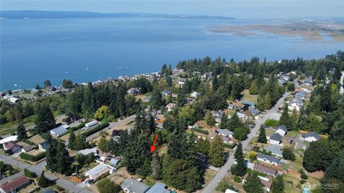 1 94th Dr Nw, Stanwood, WA, 98292 | Card Image