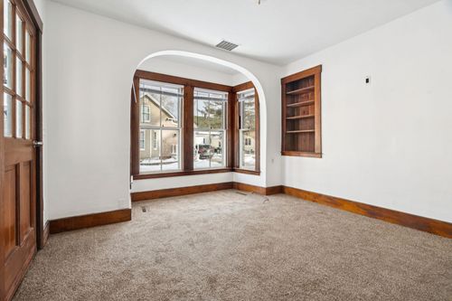 67 Winter St, Rochester, NH, 03867-2842 | Card Image