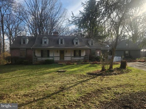 827 Hornig Rd, LANCASTER, PA, 17601-5711 | Card Image