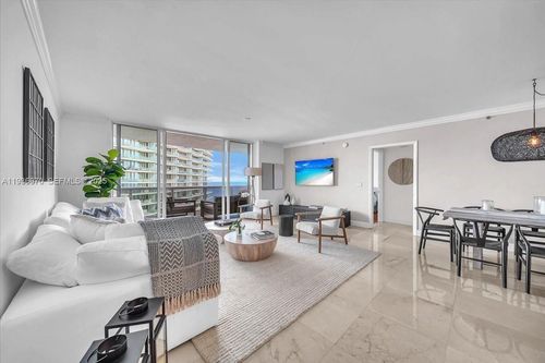 apt-2802-18911 Collins Ave, Sunny Isles Beach, FL, 33160-2393 | Card Image