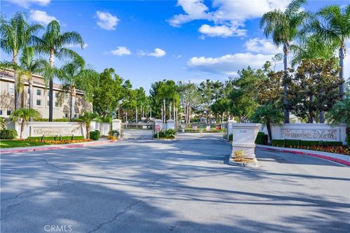 7997 E Viewrim Dr, Anaheim, CA, 92808-2135 | Card Image