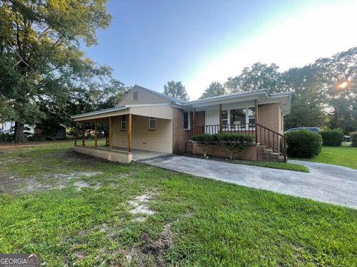 211 3rd St, Thomson, GA, 30824-2818 | Card Image