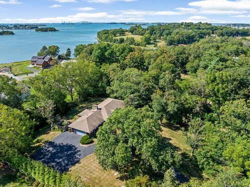 112 Martins Ln, Hingham, MA, 02043-1034 | Card Image