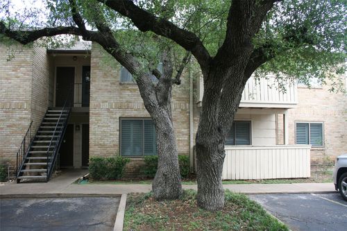 apt-113-8210 Bent Tree Rd, Austin, TX, 78759-8324 | Card Image