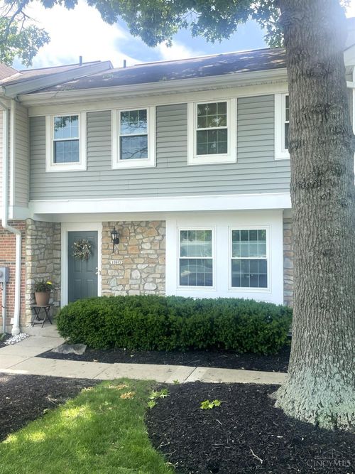 10893 Ponds Lane, Sycamore Twp, OH, 45242 | Card Image