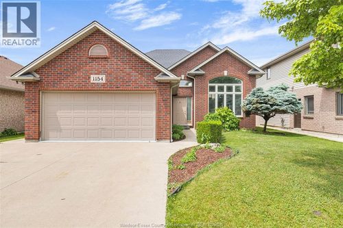 1154 Monarch Meadows, Lakeshore, ON, N0R1A0 | Card Image