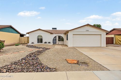 9203 W Gary Rd, Peoria, AZ, 85345-5526 | Card Image