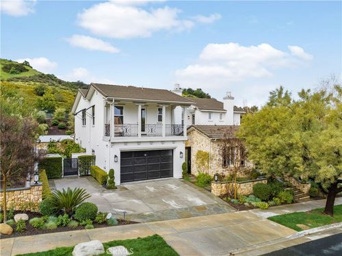 26547 Oak Terrace Pl, Valencia, CA, 91381-0741 | Card Image