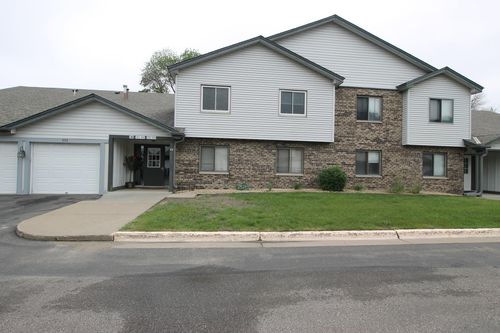 apt-203-40 94th Cir Nw, Coon Rapids, MN, 55448-5884 | Card Image