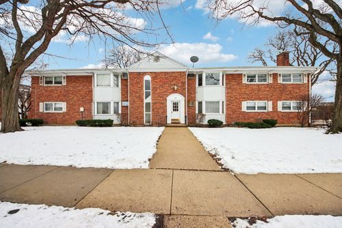 2c-527 W Eastman St, Arlington Heights, IL, 60005-1326 | Card Image