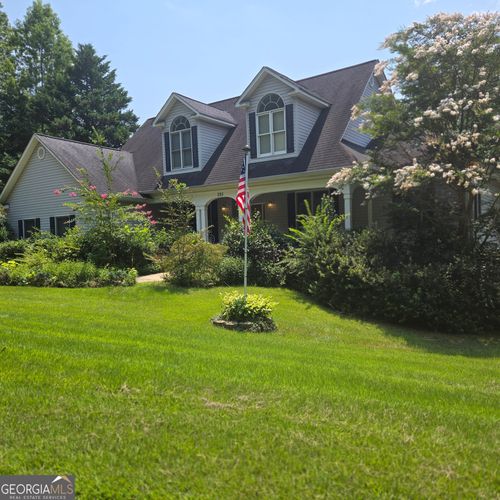 285 Sunset Valley Cir, Cleveland, GA, 30528-2358 | Card Image