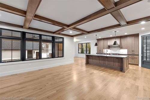 684 Harding St, Plymouth, MI, 48170-1940 | Card Image