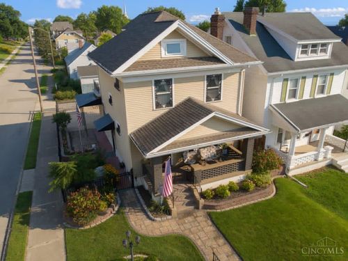 853 Wellmeier Ave, Dayton, OH, 45410-2906 | Card Image