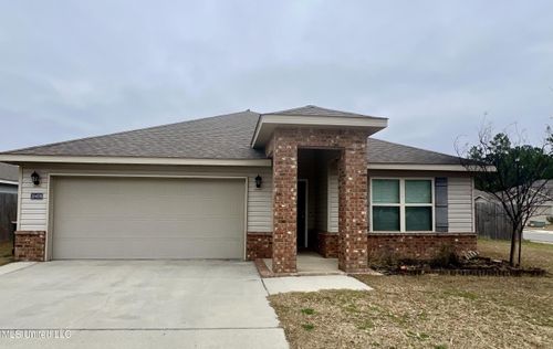 18406 Elkwood Dr, Gulfport, MS, 39503-5684 | Card Image