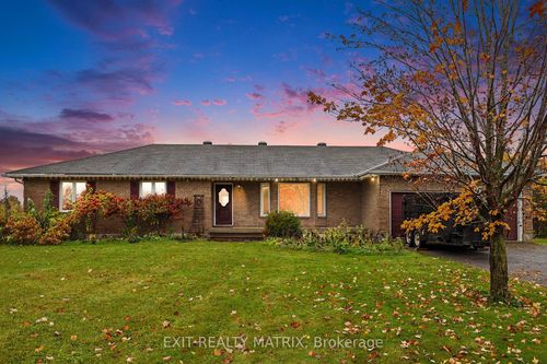 2380 Yorks Corners Rd, Edwards, ON, K0A1V0 | Card Image