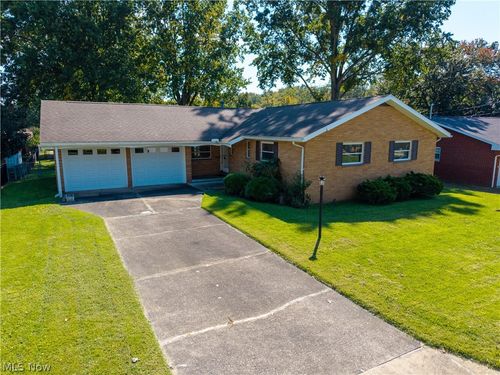 3312 Vair Avenue, Parkersburg, WV, 26104 | Card Image