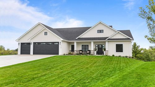 2038 Legacy Dr, Faribault, MN, 55021-1845 | Card Image