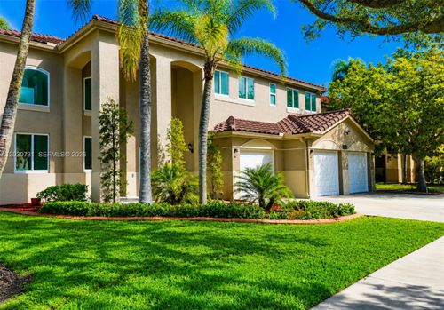 852 Heritage Dr, Weston, FL, 33326-4543 | Card Image