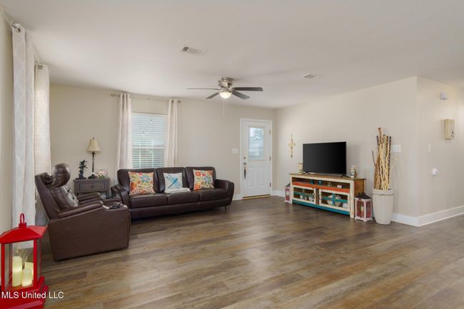 53 2nd Ave-5 | Image 5