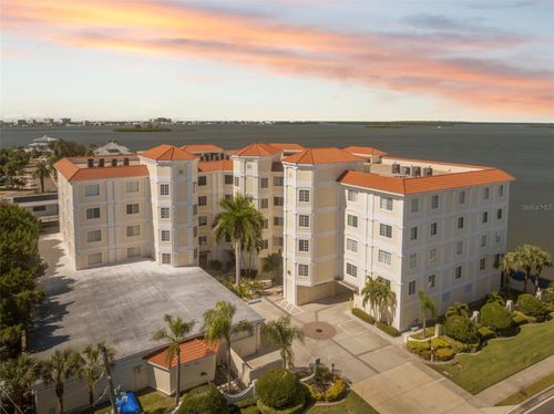 apt-106-1860 N Fort Harrison Ave, CLEARWATER, FL, 33755-1762 | Card Image