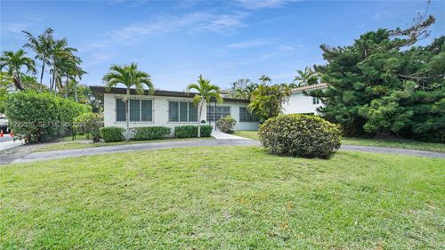 1630 S Bayshore Dr, Miami, FL, 33133-4211 | Card Image