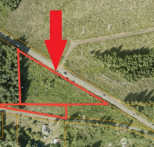 2 Ocean Beach Rd, Hoquiam, WA, 98550-9528 | Card Image
