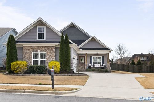 4 Notting Hill Pl Se, Gurley, AL, 35748-9594 | Card Image