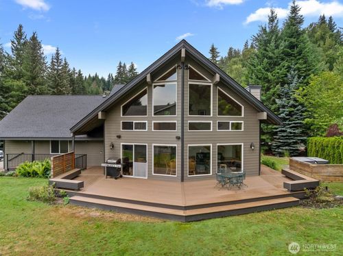691 Pebble Beach Dr, Cle Elum, WA, 98922-8525 | Card Image