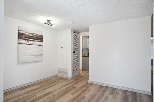 636 W Cedar St, House other with 5 bedrooms, 2 bathrooms and null parking in Hurst TX | Image 6