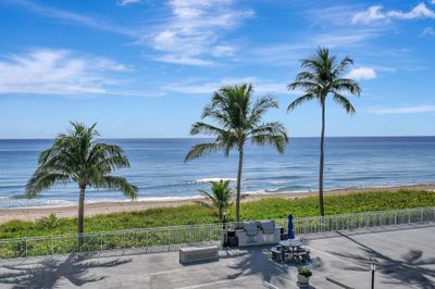 205 - 3301 S Ocean Boulevard, Condo with 2 bedrooms, 2 bathrooms and null parking in Highland Beach FL | Image 2