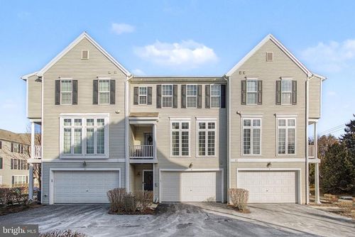 3009 Meridian Cmns, MECHANICSBURG, PA, 17055-3115 | Card Image