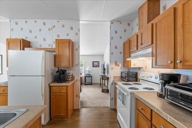 1415 Cedar St Ne, House other with 3 bedrooms, 2 bathrooms and 1 parking in Steinhatchee FL | Image 14