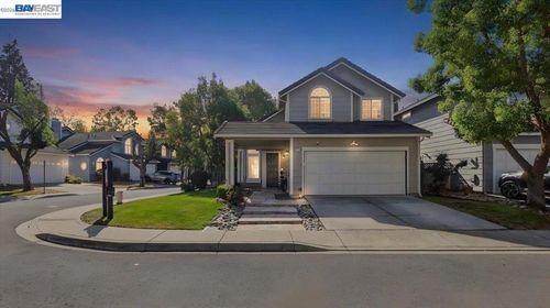 34136 Finnigan Ter, Fremont, CA, 94555-3824 | Card Image