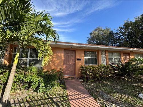 1-12735 Ne 13th Ave, North Miami, FL, 33161-5109 | Card Image