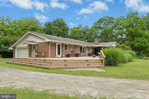 8838 Edelweiss Rd, NEW TRIPOLI, PA, 18066-3149 | Card Image