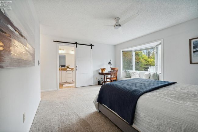 608 Monument Vw, Condo with 2 bedrooms, 3 bathrooms and 1 parking in Marblehead OH | Image 16