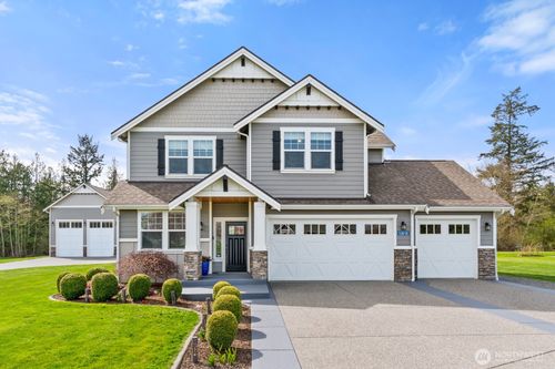 10916 Bay Meadows Ln, Burlington, WA, 98233-9606 | Card Image