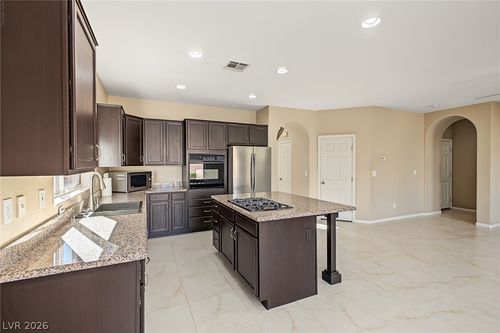 11736 Del Sur Ave, Las Vegas, NV, 89138-6019 | Card Image