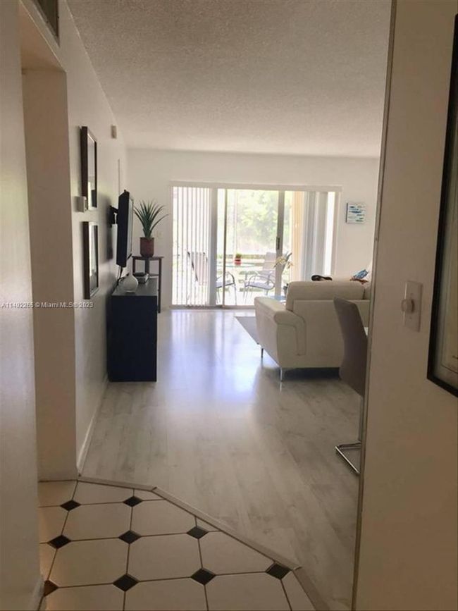 212 - 1541 S Ocean Blvd, Condo with 2 bedrooms, 2 bathrooms and null parking in Lauderdale By The Sea FL | Image 20