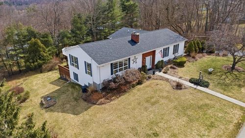 4 Stonehedge Dr, Bennington, VT, 05201-2359 | Card Image