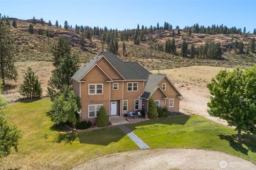 44 Crumbacher Rd, Tonasket, WA, 98855-9711 | Card Image