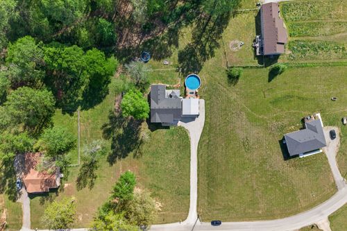 253 Spring Meadows Ln, Morrison, TN, 37357-3296 | Card Image