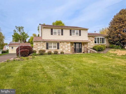 21 Rotterdam Rd E, HOLLAND, PA, 18966-2318 | Card Image