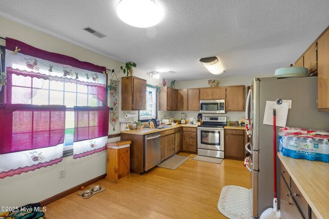306 Kyle Dr, House other with 4 bedrooms, 3 bathrooms and 2 parking in Havelock NC | Image 11