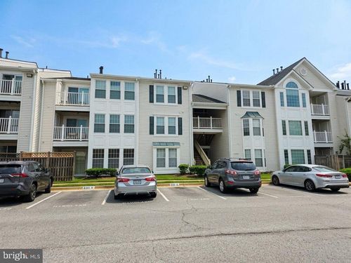 m-8303 Bluebird Way, LORTON, VA, 22079-2829 | Card Image