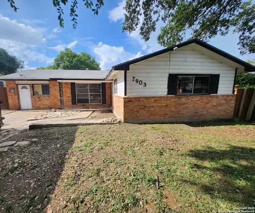 7903 Quirt St, San Antonio, TX, 78227-2636 | Card Image