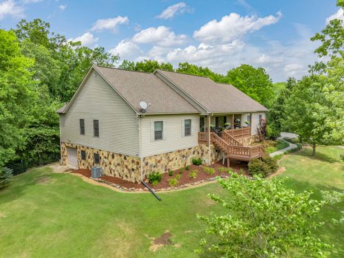 1668 Deerwood Rd, Newport, TN, 37821-7934 | Card Image