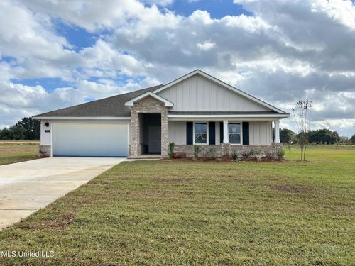 9623 Reserv E Blvd, Biloxi, MS, 39532-4582 | Card Image