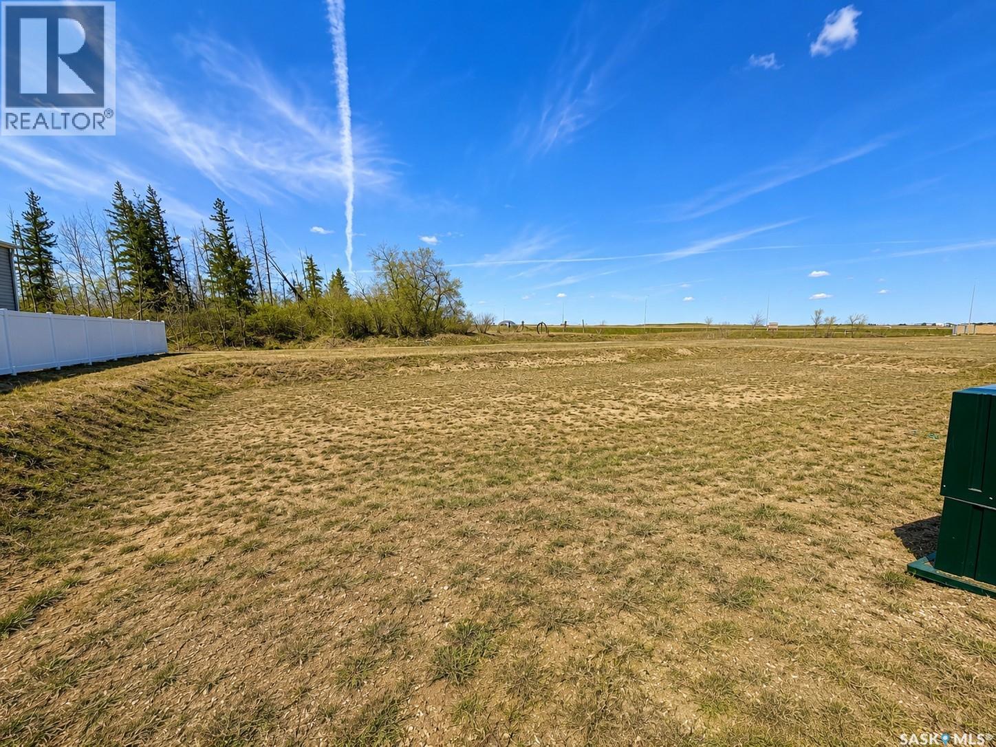 Land in Pilot Butte 2