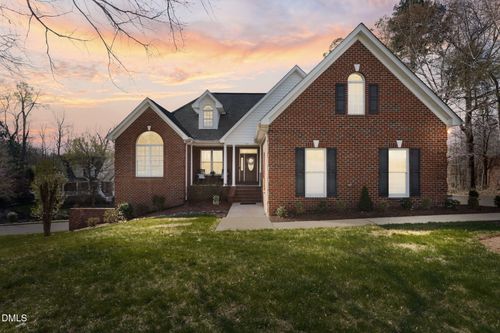 925 Rivers Edge Dr, Graham, NC, 27253-8716 | Card Image